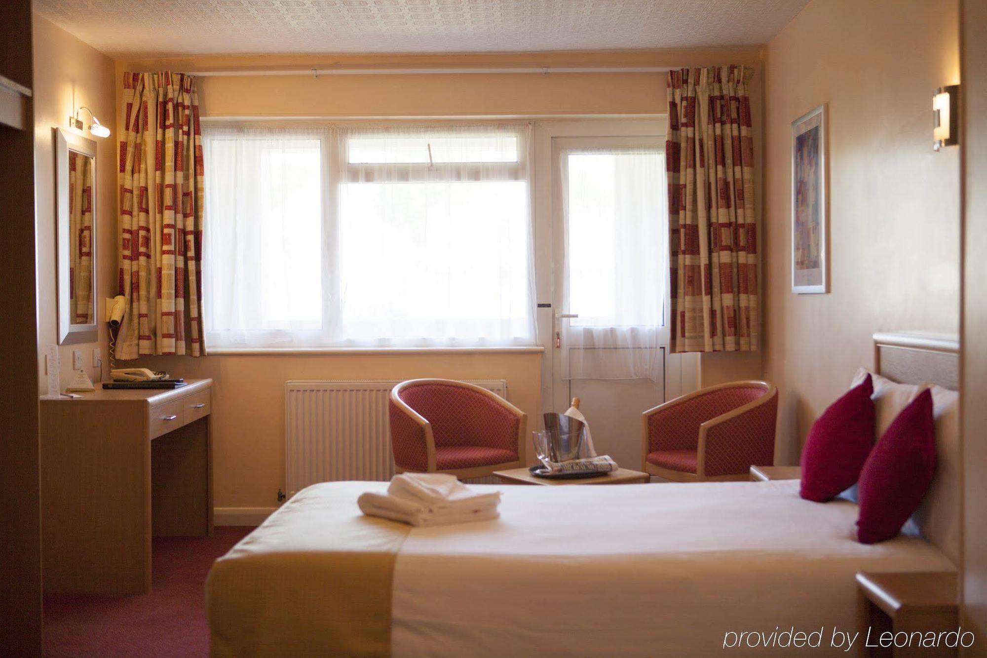 Antoinette Hotel Kingston Kingston upon Thames  Ngoại thất bức ảnh